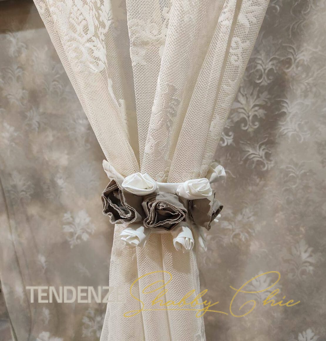 Tenda in pizzo serie Candy Roses