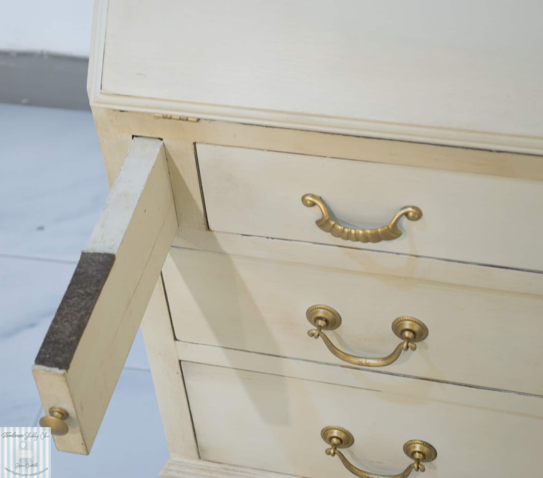 Credenza Shabby Chic provenzale 11 Credenza Shabby Chic provenzale - immagine 11