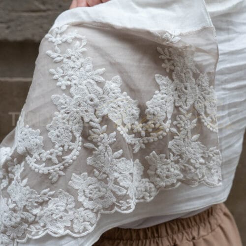 pashmina in e pizzo versailles tema floreale Chez Moi