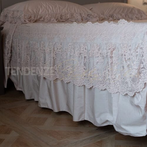 Alternative view of Colcha doble y fundas de almohada en percal con encaje   provenza Polvere di Cipria