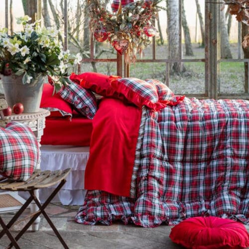 lenzuola rosse con galetta in tartan Blanc MariClò