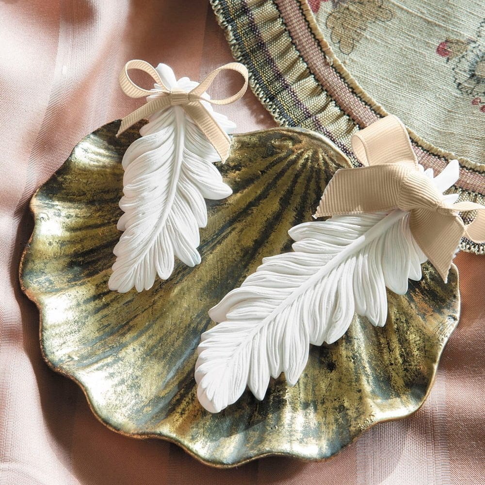 Decori in gesso a forma di piuma Poudre de Riz 2 decoro profumato in gesso a forma di piuma