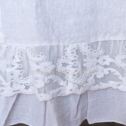 runner in lino e pizzo bianco