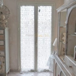Coppia tende per porta finestra Arabesque con smerlo laterale chez moi