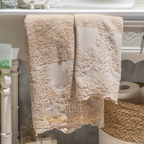 Coppia-asciugamani-bagno-in-spugna-e-pizzo-Versailles-Ambra