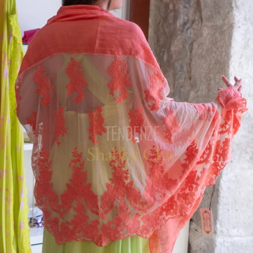 pasmina chiara con pizzo versailles fluo made in italy