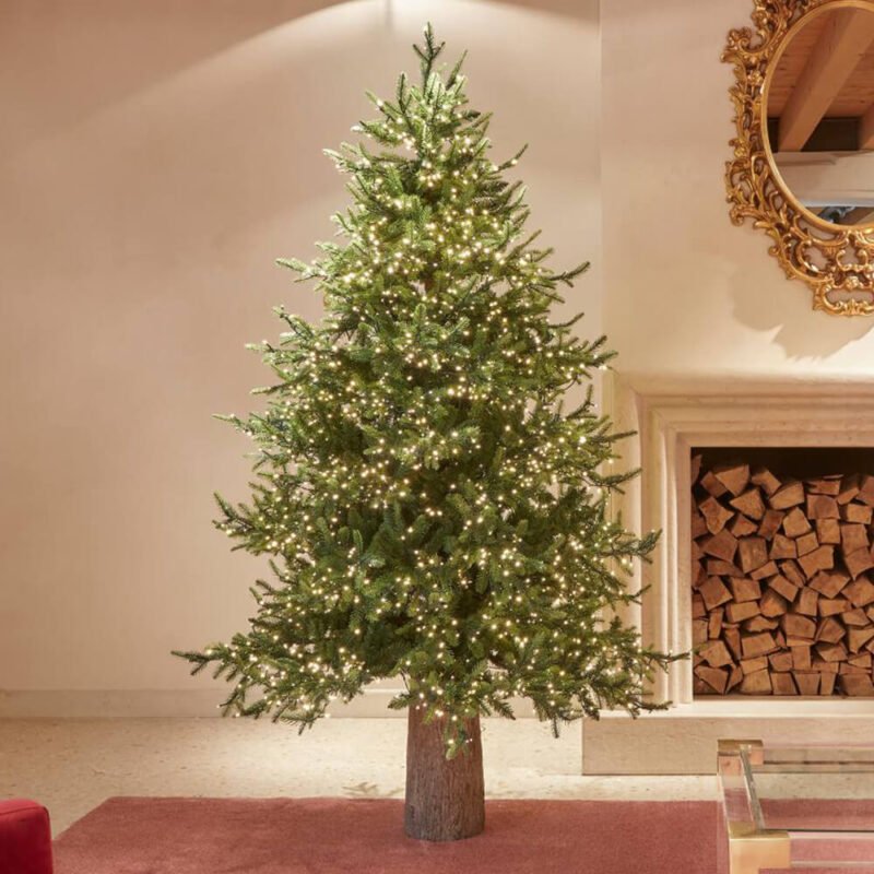 albero di Natale artificiale PINO LUXURY di 180 cm con 3000 LED, rami densi e realistici, perfetto per decorazioni natalizie di lusso, marchio Enzo de Gasperi.