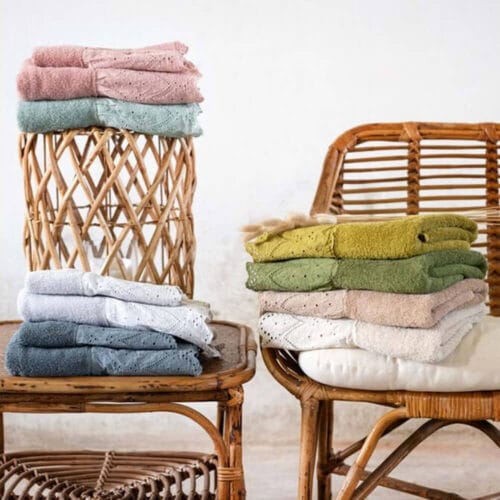 Alternative view of Blanc Mariclò Coppia Asciugamani Fior di Sangallo Oliva