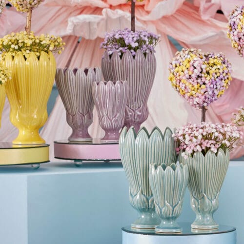 Alternative view of EDG Vase Feuilles Coupe en céramique bleue H 21