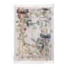 Canovaccio in cotone avorio decorato con fiocchi blu, bacche dorate e agrifogli. Rifinito con pizzo bianco su entrambi i lati corti.