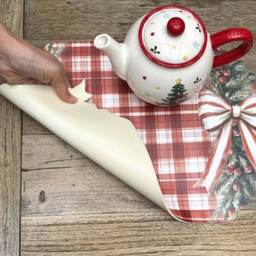 Alternative view of Blanc MariClo’ Tovaglietta Vinile 45x30 cm Natale Tartan