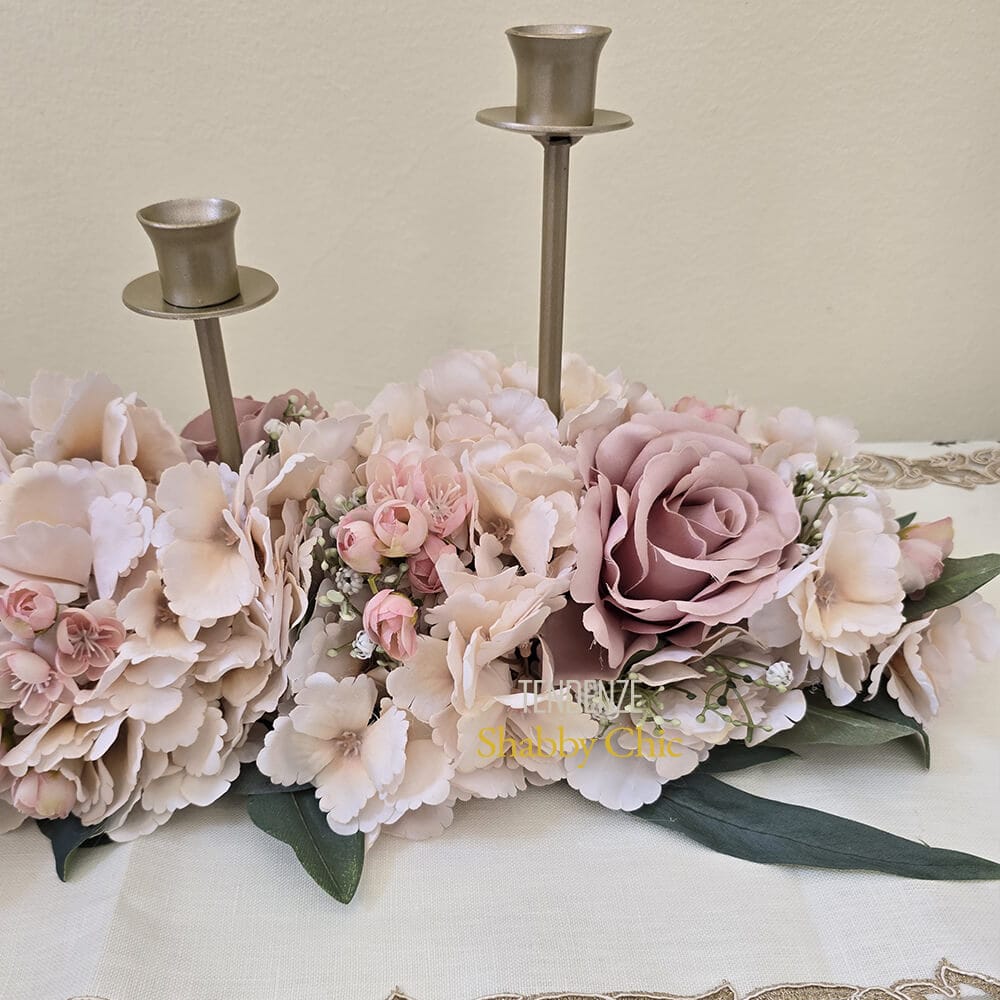 Fiori di Lena Candeliere 4 fiamme con rose, ortensie e begonia - immagine 4