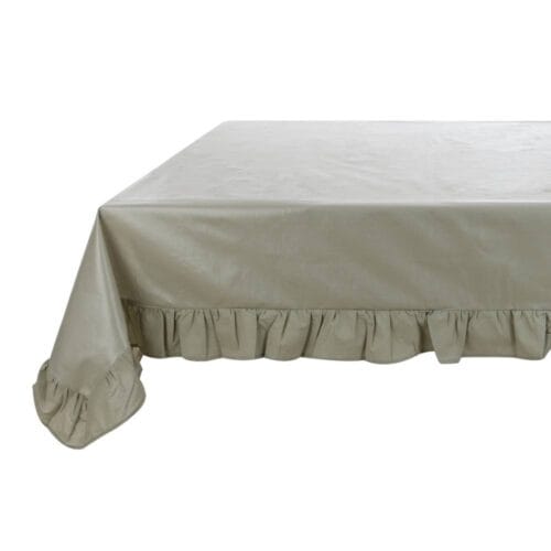 Tovaglia cerata verde con bordo a balza, stile romantico, perfetta per tavole country o shabby chic.