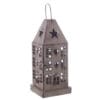 Lanterna decorativa in metallo con finestrature, cuori e stelle, dotata di luce LED interna.