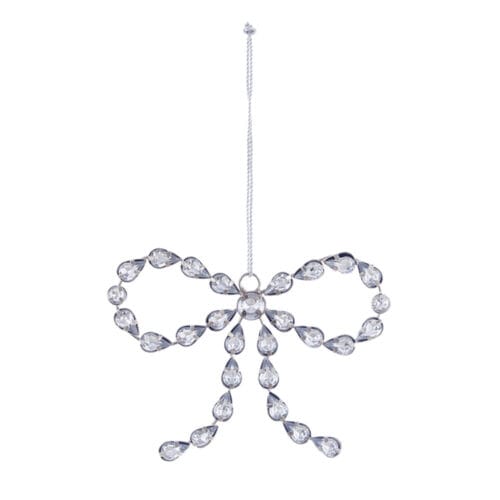 Decorazione a fiocco da appendere in metallo con cristalli in plastica trasparente a forma di goccia, dotata di cordino argentato.