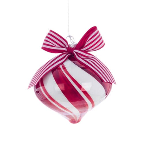 Decorazione natalizia a forma di goccia in vetro con spirale rossa e bianca, rifinita con fiocco a righe rosse.