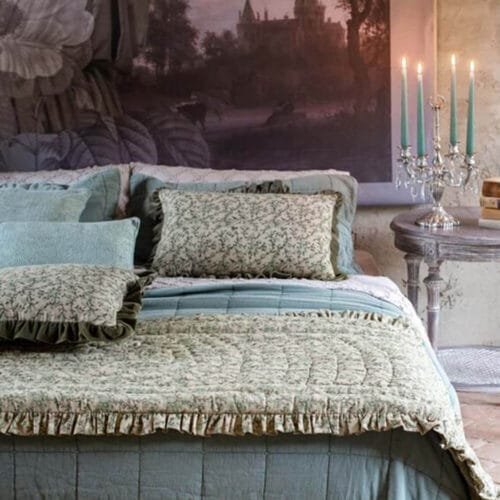 Alternative view of Blanc Mariclò Cuscino rettangolare 60x40 Petali Velluto