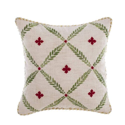 Cuscino quadrato in cotone con ricamo verde e rosso e bordo dorato intrecciato.