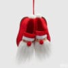 Decorazione natalizia in tessuto con pantofole rosse a forma di Babbo Natale, con barba bianca e pon pon sul cappello.