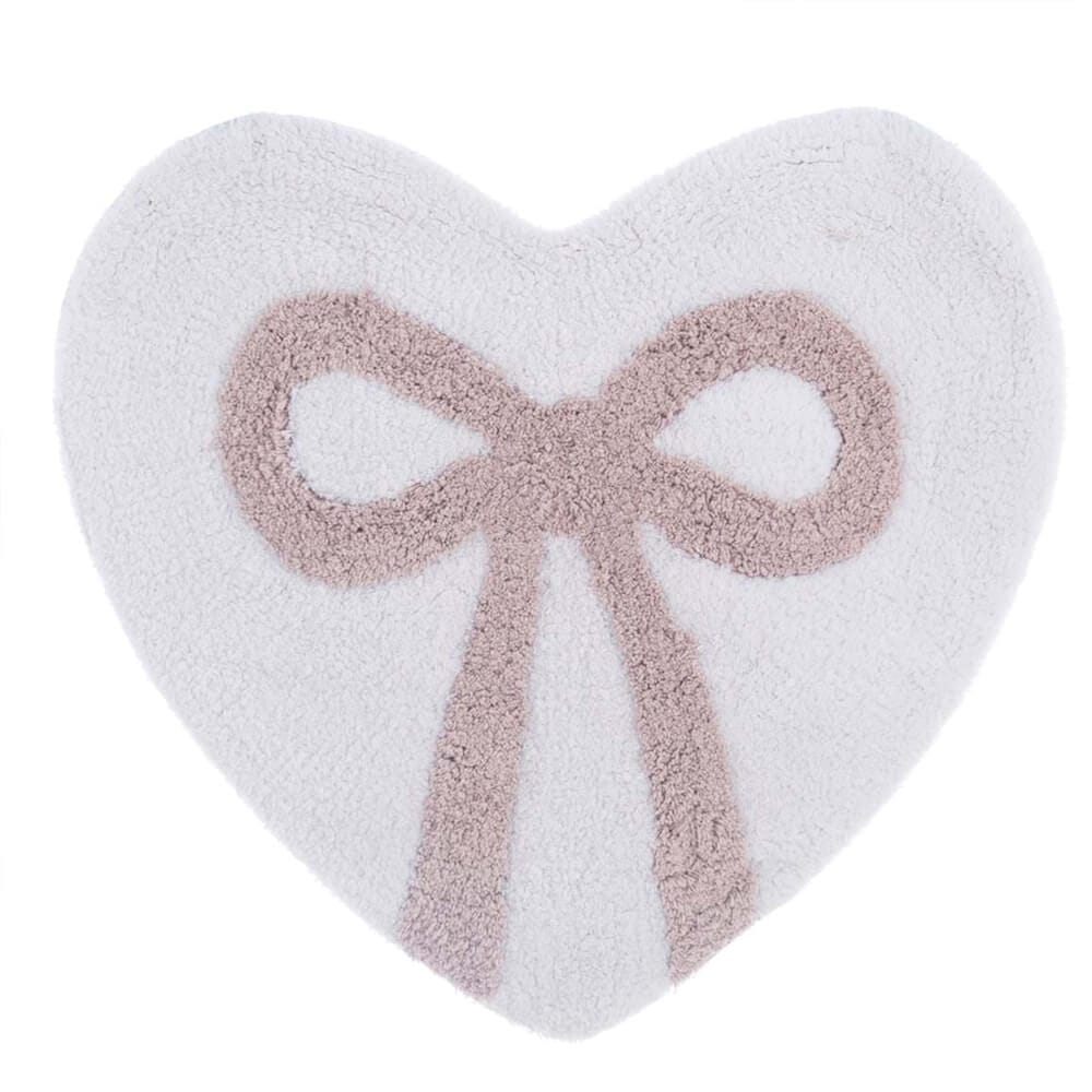 Tappeto da bagno a forma di cuore bianco con disegno di fiocco rosa al centro, in morbida spugna.