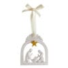 Decorazione natalizia profumata Mathilde M in gesso bianco con scena della Natività e stella dorata, confezionata in elegante scatola rosa con fiocco.