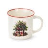 Tazza in ceramica con bordo rosso e illustrazione di pacchi regalo natalizi, pigne e rami di pino, in scatola regalo scozzese.