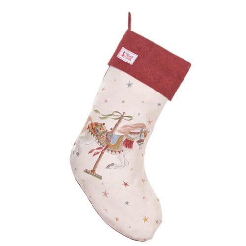 Calza della Befana in cotone con cavallo da giostra e fiocco verde, fondo chiaro con stelle colorate e risvolto rosso in tessuto.