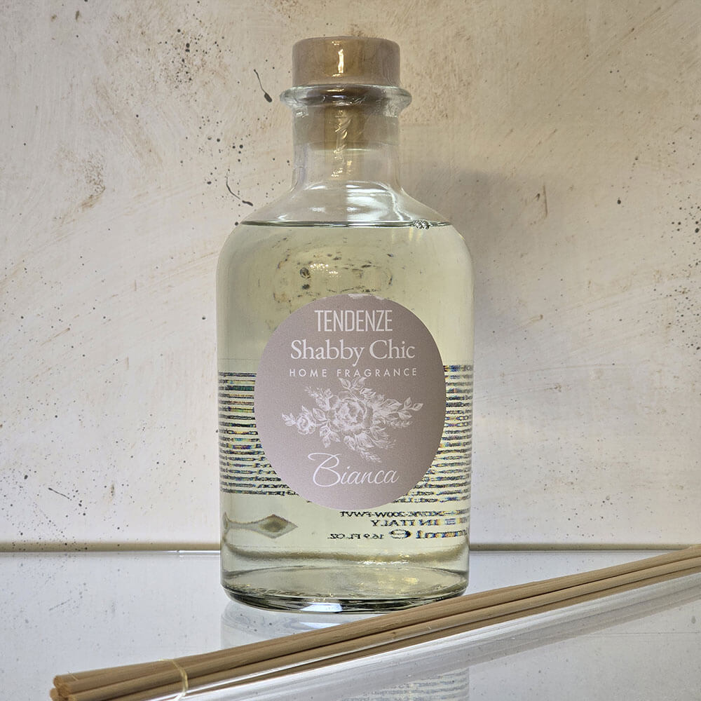 Bianca – Diffusore a bastoncini 500 ml 1 Diffusore a bastoncini 500 ml Bianca al profumo di rosewood