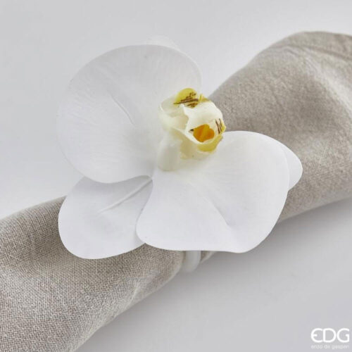 Portatovagliolo con orchidea bianca Real Touch su anello decorativo