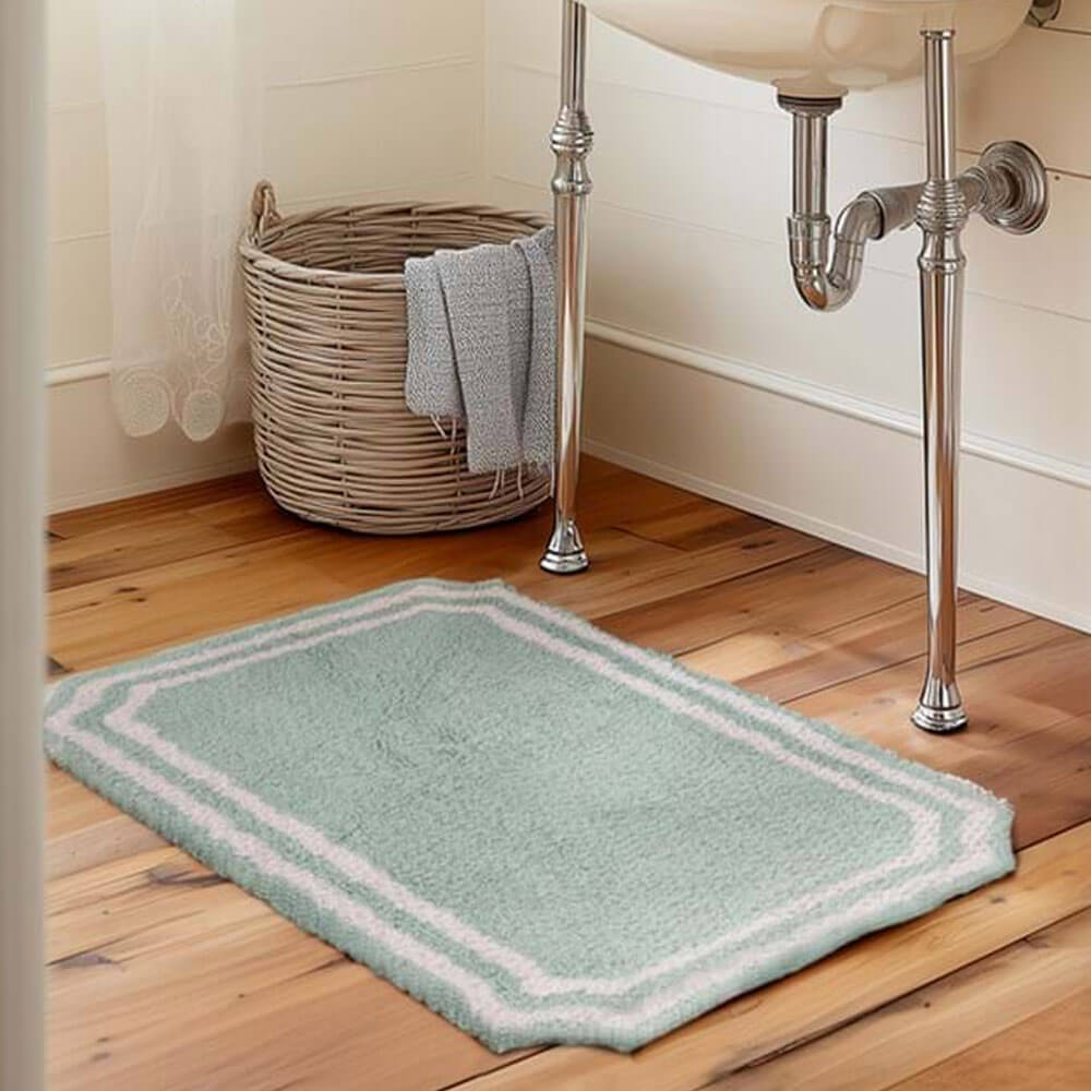 Blanc Mariclò Tappeto Bagno Verde 1400 GSM 50x110 1 Tappeto bagno verde in cotone spesso con bordo decorativo Blanc Mariclò