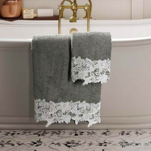 Alternative view of Blanc Mariclò Set Asciugamani Merletto Verde