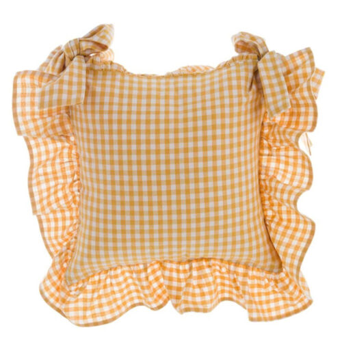 Copricuscino quadrato Blanc MariClo’ a quadri vichy giallo/bianco con ampia balza arricciata e fiocchi decorativi agli angoli.