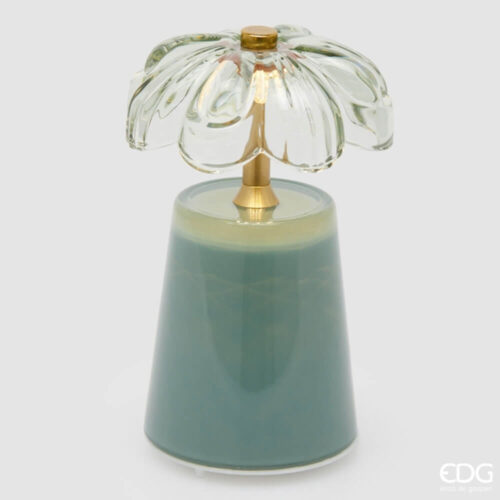 Lampada da tavolo EDG Lily verde con paralume floreale in vetro e base verde