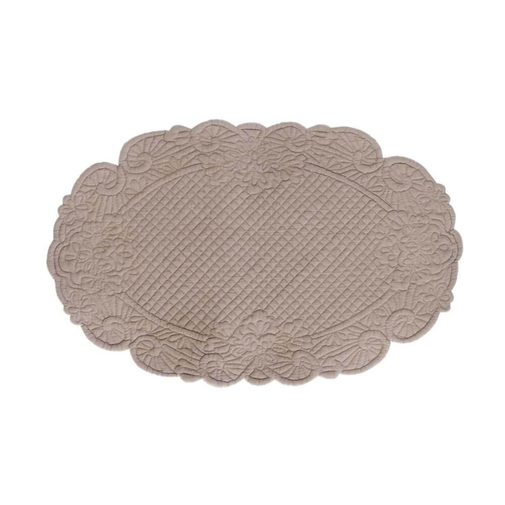 Tovaglietta ovale beige in cotone trapuntato con ricami e bordo sagomato