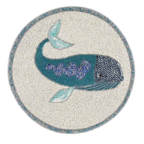 Blanc MariClò mantel redondo con apliques marinos bordados con cuentas, motivo de ballena en tonos azules y marfil