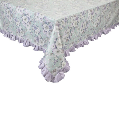 Tovaglia plastificata antimacchia Violette verde menta con fiori lilla e bordo con rouche lilla, collezione Garden Chic, 155x200 cm.