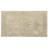 Tappeto bagno beige con motivo arabesco in rilievo e cornice decorativa, stile elegante e shabby chic.
