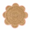 Tovaglietta a forma di fiore in rattan intrecciato con bordo in tessuto rosa, collezione Fiorirà, diametro 41 cm.