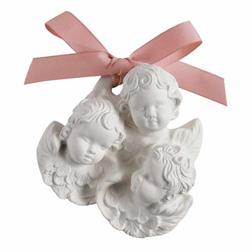 Gessetto profumato con tre angioletti e nastro rosa, fragranza Marquise, in confezione regalo.