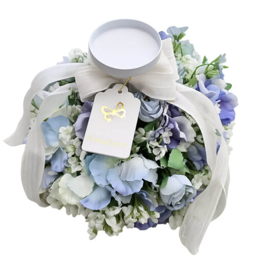 Alternative view of Candelabro con Ortensia Azzurro Polvere e Nebbiolina Bianca Ø25 cm | Fiori di Lena