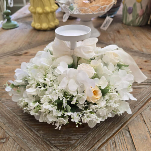 Alternative view of Fiori di Lena Candelabro con Ortensie Bianche e Nebbiolina Ø25 cm