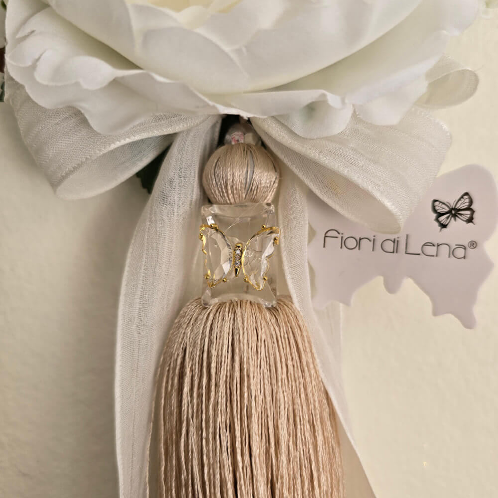 Fiori di Lena Tassel décoratif beige à suspendre avec pivoine, hortensia et papillon H 30 cm – Image 2
