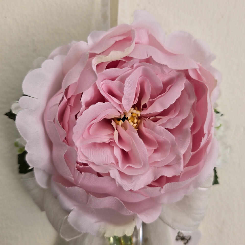 Fiori di Lena Décorative Tassel vert avec pivoine, hortensia et papillon D 13 x H 30 cm – Image 3