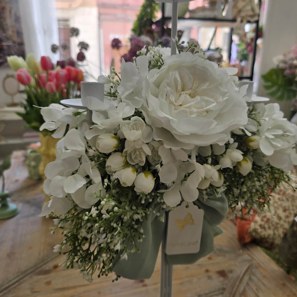 Candelero de 3 llamas Fiori di Lena con 2 peonías blancas y decoración floral 65 cm - Imagen 6