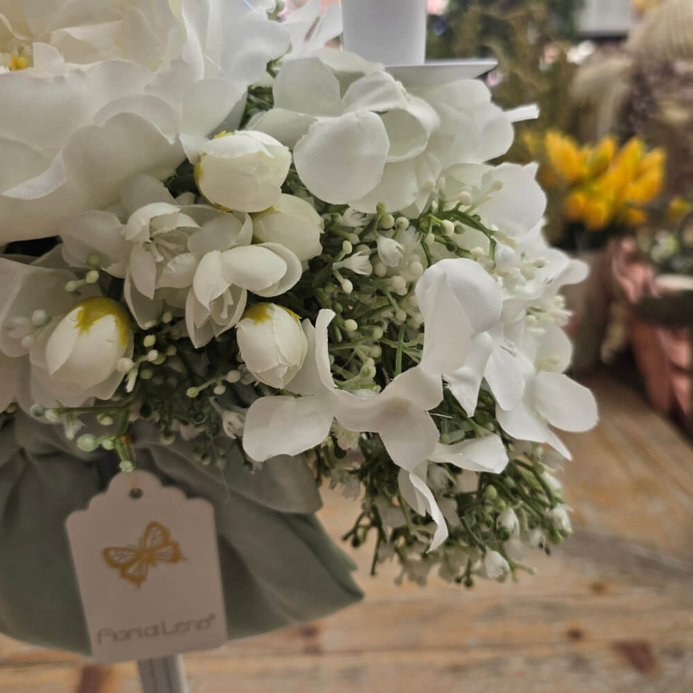 Fiori di Lena Candeliere a 3 Fiamme con Peonia Bianca e Decori Floreali 50 cm - immagine 3