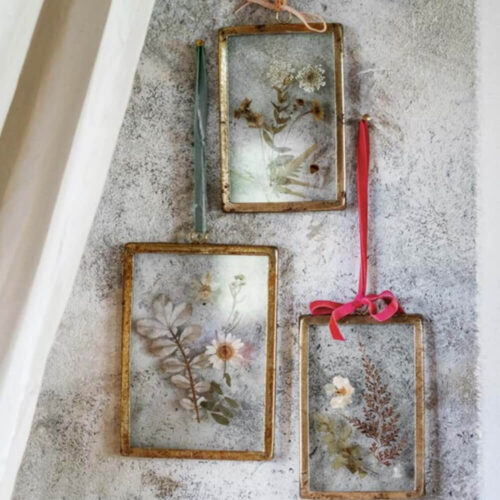 Alternative view of Blanc Mariclo Cornici Romantiche Fiori Pressati Dorato 13x34