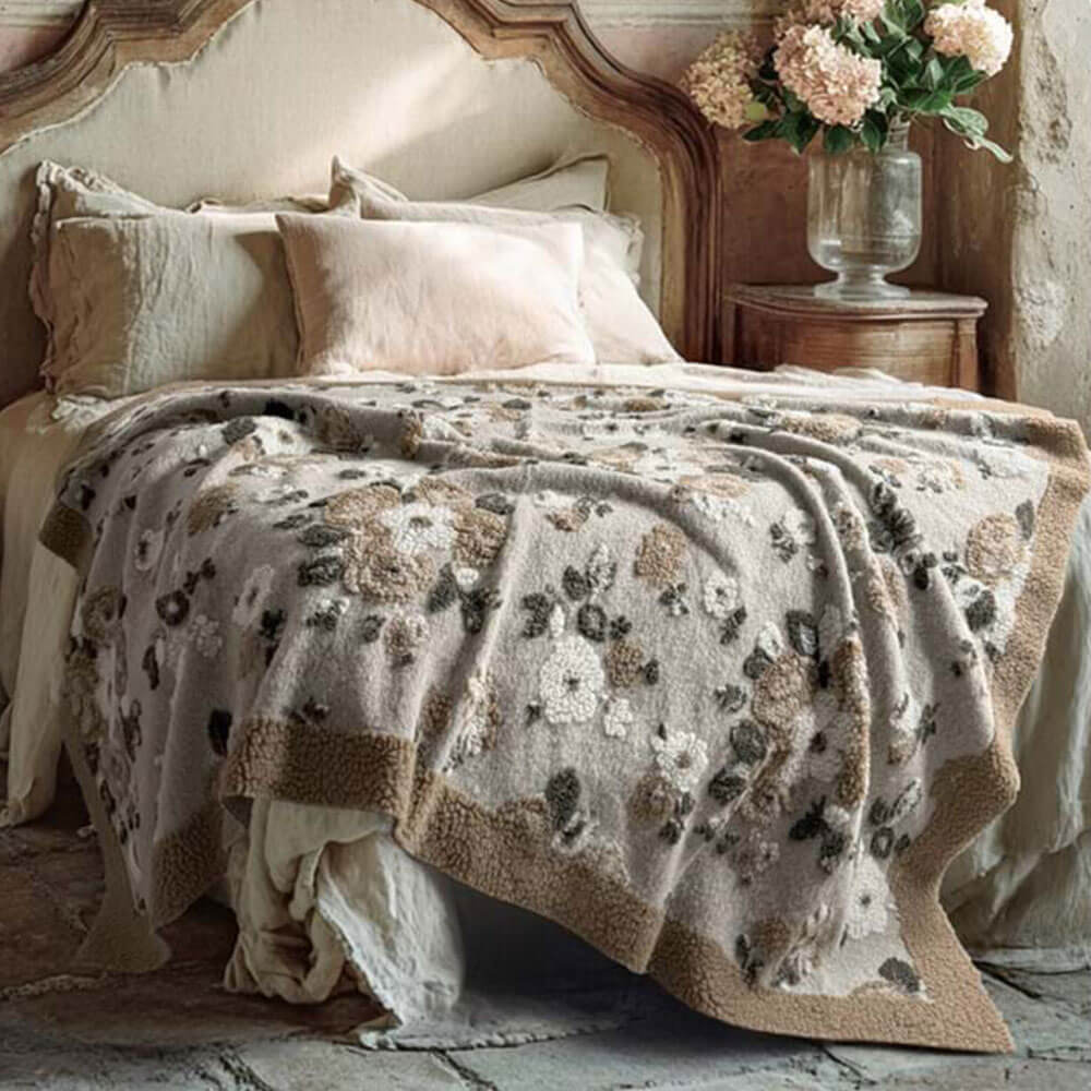 Blanc Mariclo Plaid in Lana Cotta Fiori Grigio Perla 160x200