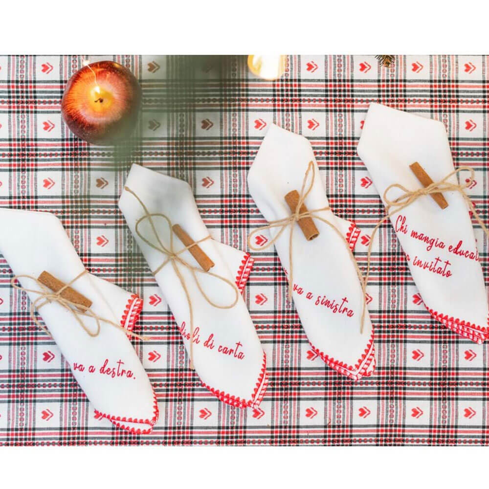 Blanc Mariclo Set 4 Tovaglioli Ricamo Bon Ton 40x40