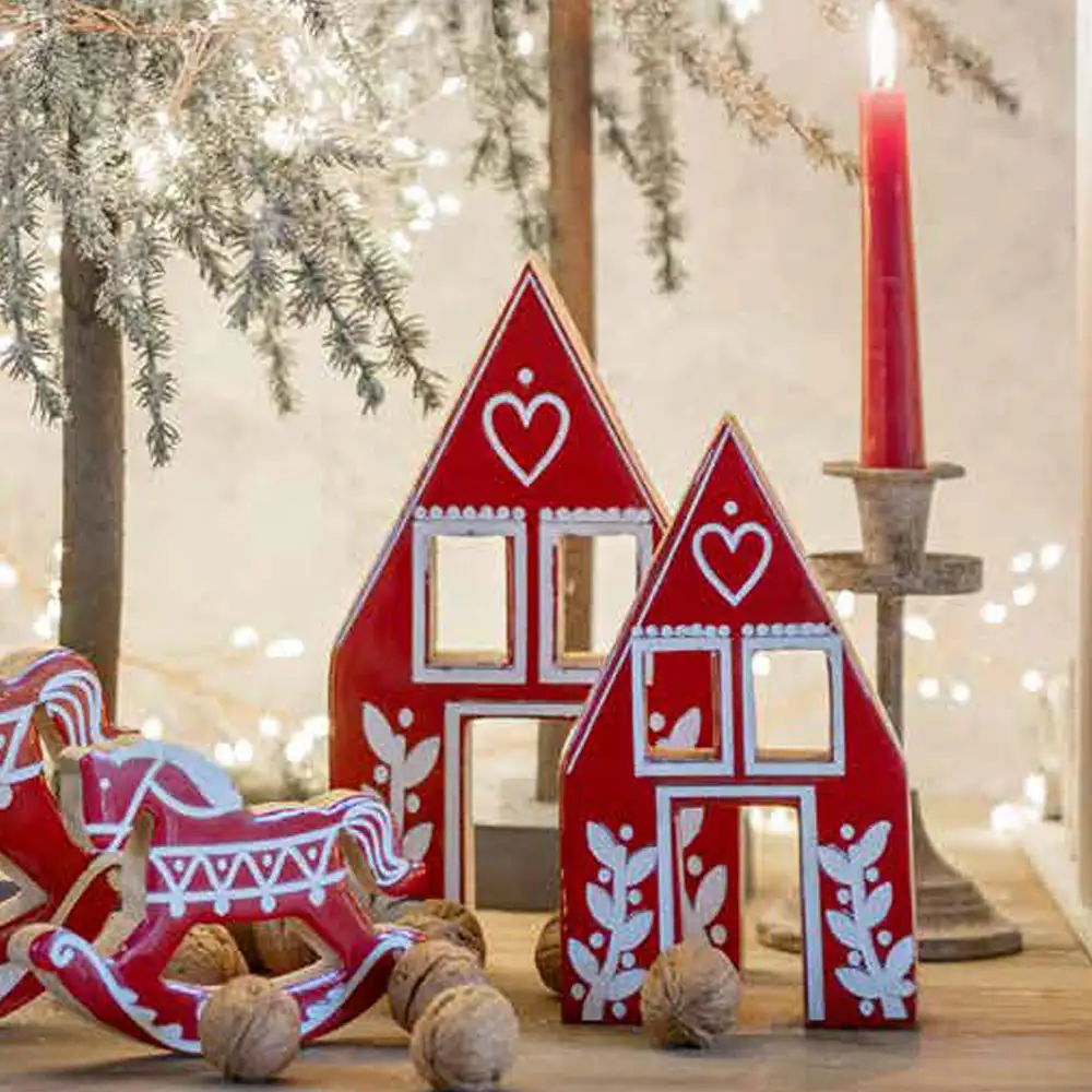 Blanc Mariclò Casetta Marzapane Rossa Natale a Borgo 20 cm - immagine 2