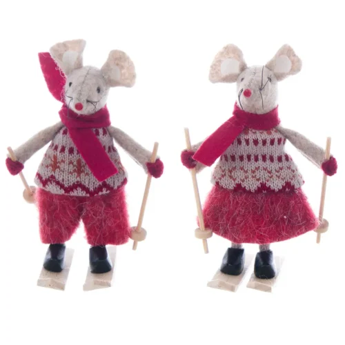 Coppia topini sciatori lui e lei Elleboro Blanc Mariclò con maglioncini beige a fantasia, sciarpe rosse, sci chiari e bastoncini.